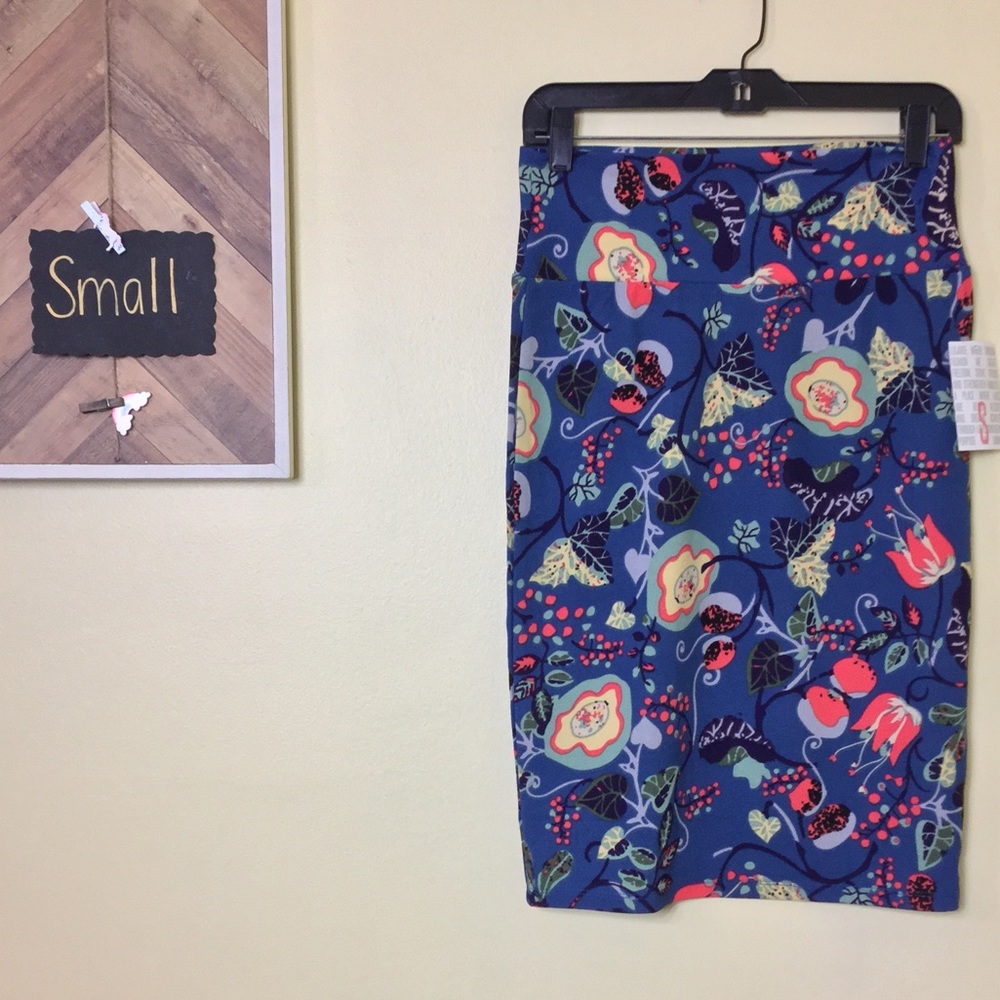 Cassie skirt
